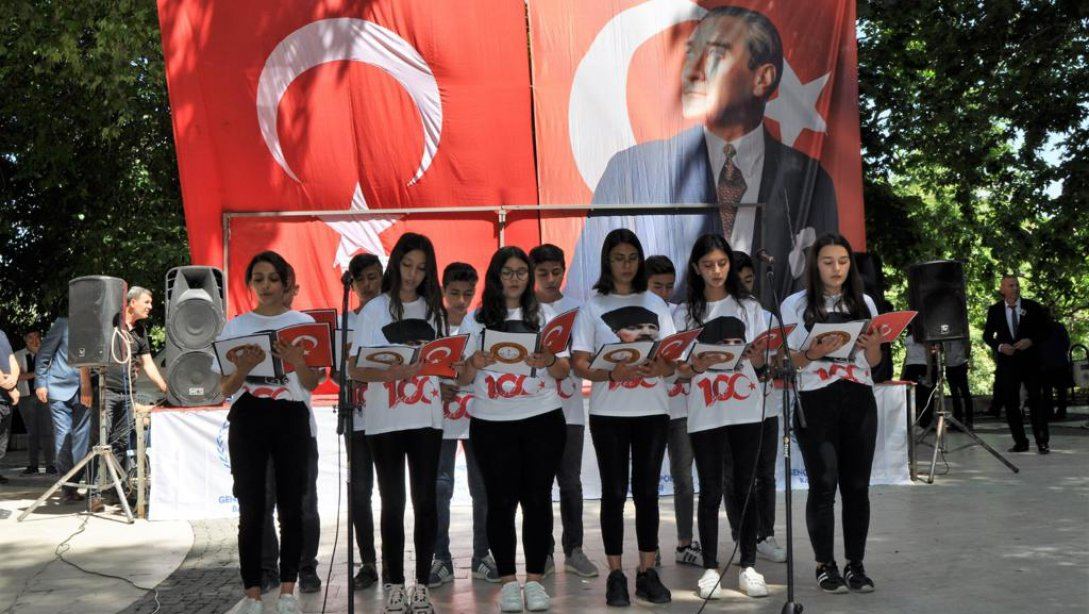 19 Mayıs Atatürk'ü Anma, Gençlik ve Spor Bayramı'nın 100. Yılı Büyük Bir Coşkuyla Kutlandı
